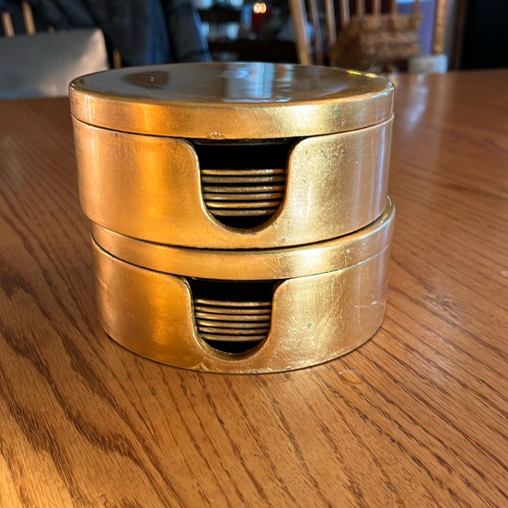 12 Gold Coasters